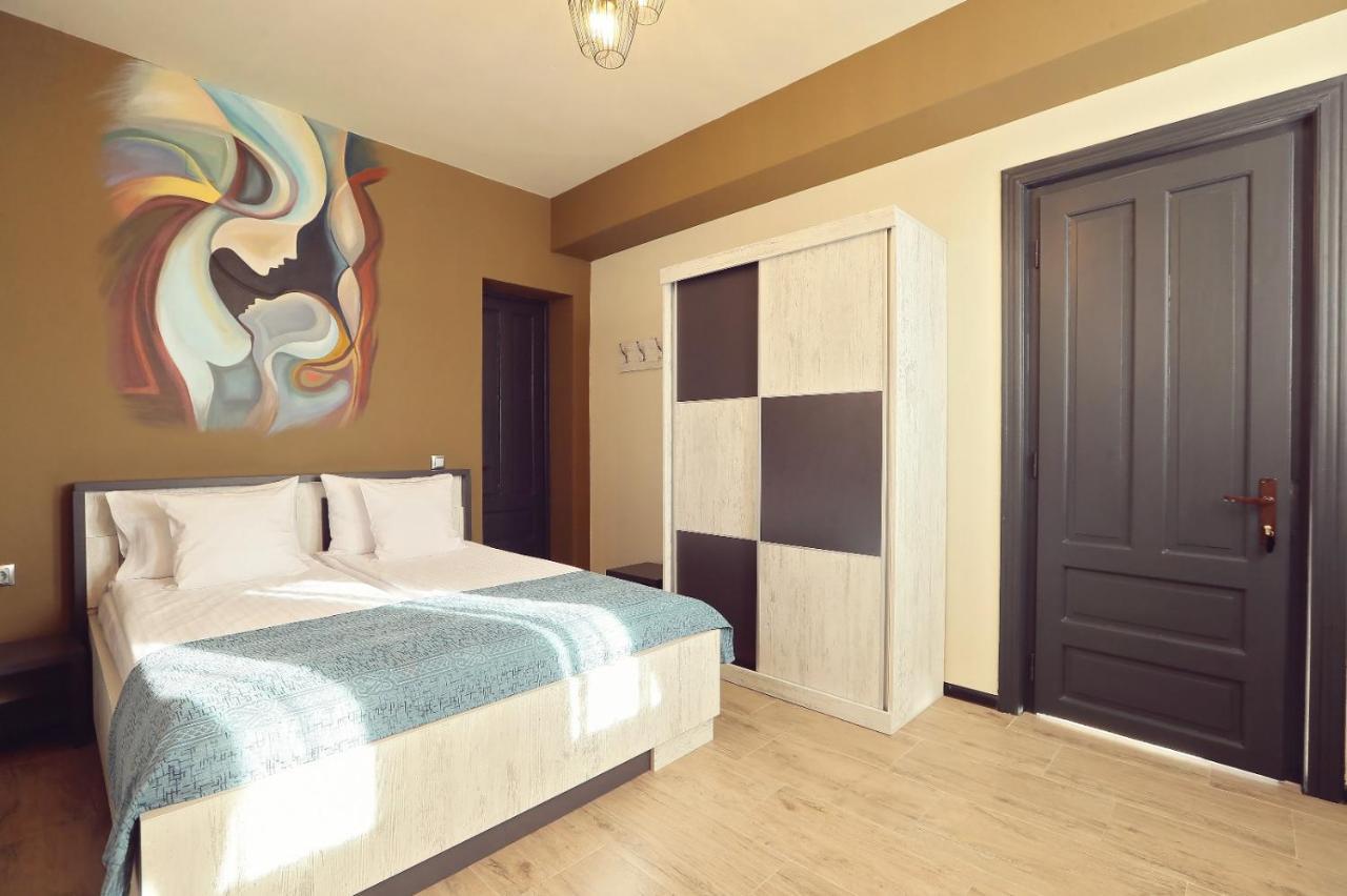 Dezire Guesthouse Беїле-Уну-Май Екстер'єр фото