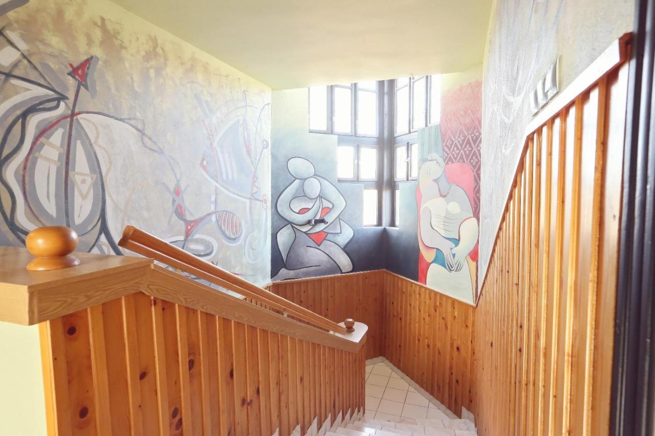 Dezire Guesthouse Беїле-Уну-Май Екстер'єр фото