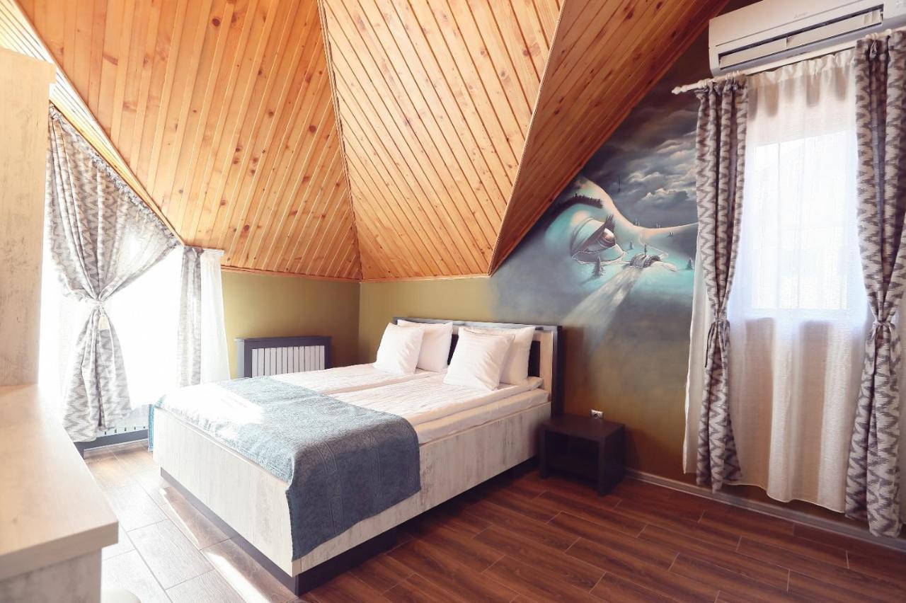 Dezire Guesthouse Беїле-Уну-Май Екстер'єр фото